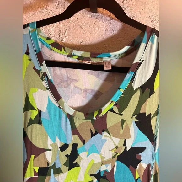 Plus size Maxi LOGO by Lori Goldstein Multicolor Leaf Print Maxi Dress 2X - Picture 5 of 10